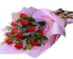 11 adet kirmizi güllerden görsel buket  Şanlıurfa hediye sevgilime hediye çiçek 