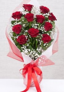 11 kırmızı gülden buket çiçeği  Şanlıurfa çiçekçi mağazası 