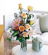  Şanlıurfa güvenli kaliteli hızlı çiçek  cam yada mika vazo içerisinde gül kazablanka
