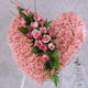 kalp pano karankil ve güller   Şanlıurfa çiçek gönderme 