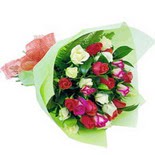 12 adet renkli gül buketi   Şanlıurfa hediye sevgilime hediye çiçek 
